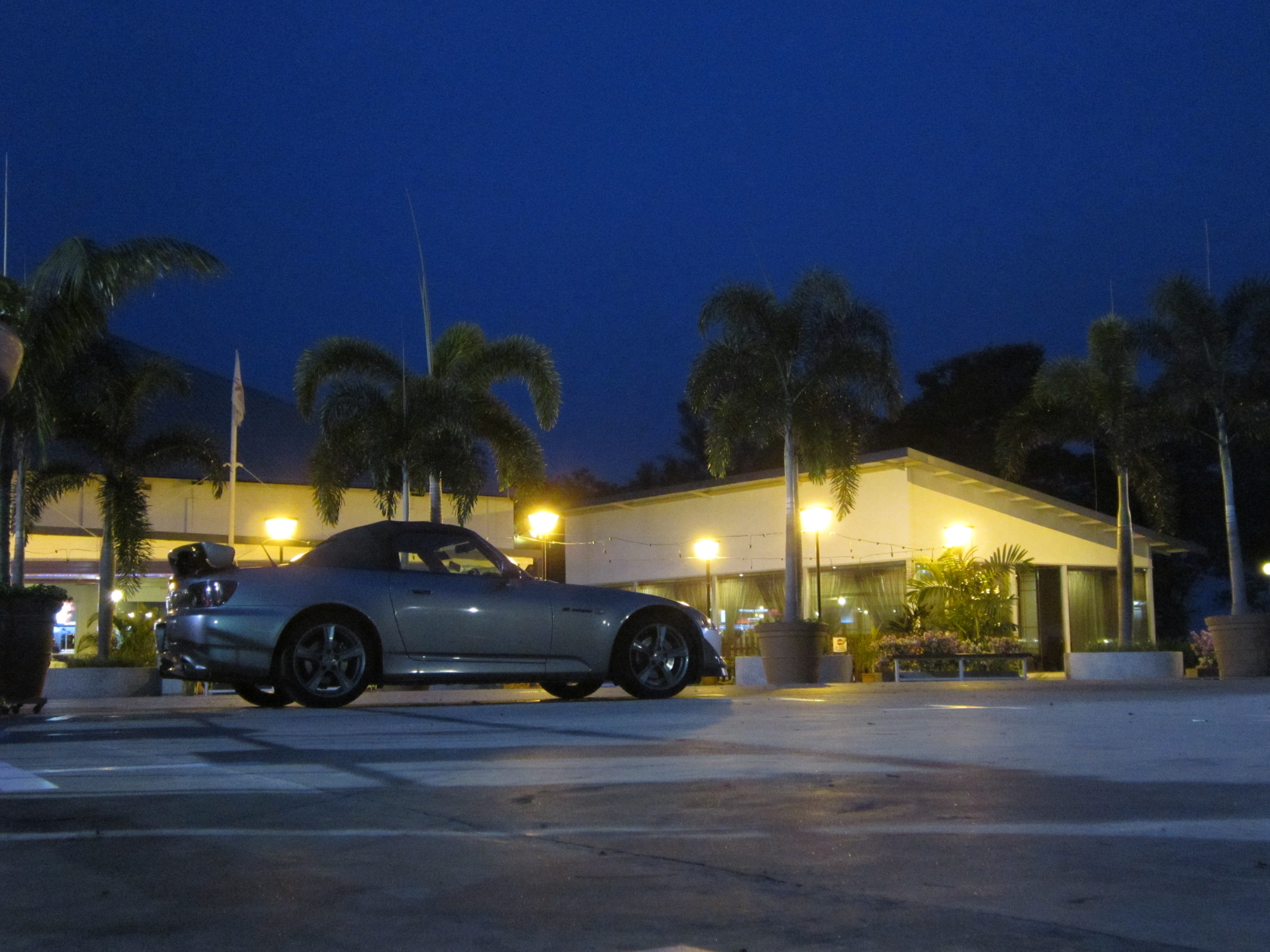 Sample Photographs : Canon PowerShot A3300 IS - Compact
